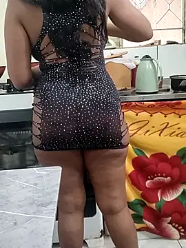 NeydeHotWife online show from April 9, 11:59 am