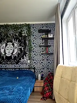 LazyTanukii online show from April 17, 7:54 am