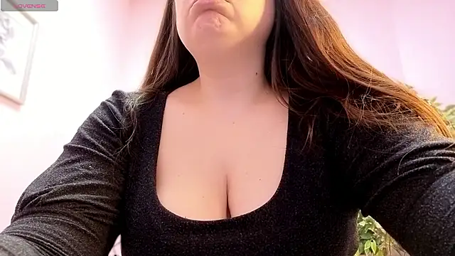 BattyMoll online show from March 17, 2:43 pm