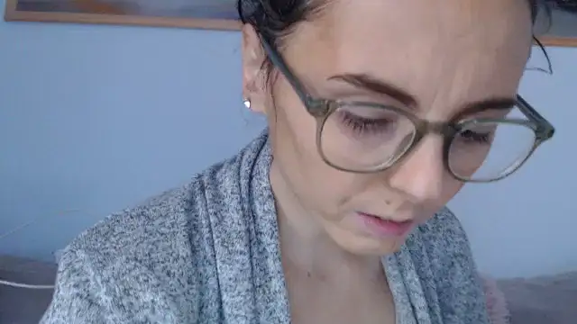 cleophee online show from November 29, 9:24 am