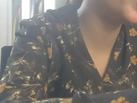NancyRuvi online show from July 27, 4:48 pm