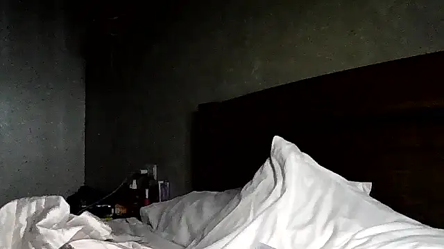 JulianaGold1 online show from January 11, 3:28 pm