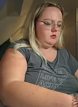 Fiona0705 online show from October 5, 7:19 pm