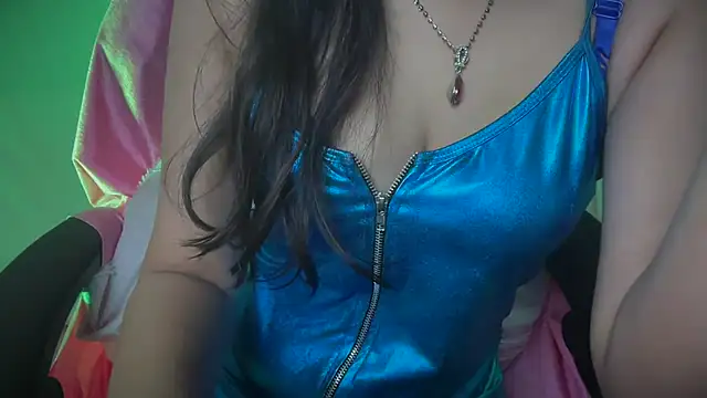 Snapshot of Queen_Angelena chatting on October 10, 5:18 pm Queen Angelena online show from October 10, 5:18 pm