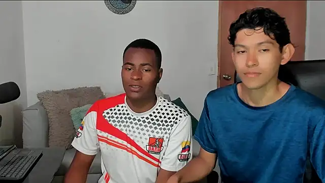 Aland Criss online show from February 6, 9:07 pm