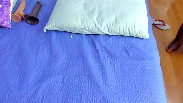 Angel Avni online show from November 8, 12:10 pm