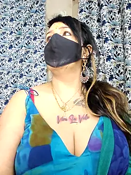 cute-tanvi online show from January 14, 1:54 am