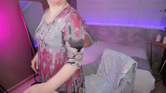 CarmenSoft online show from May 16, 10:36 am