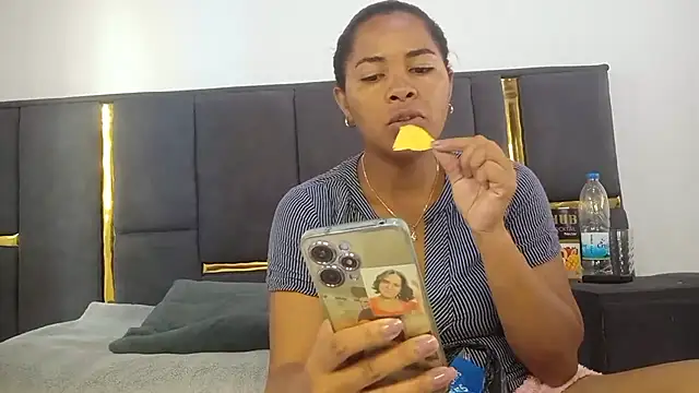 aleixane online show from April 18, 6:38 am