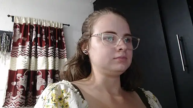 HellenMiyer1111 online show from October 23, 5:41 pm