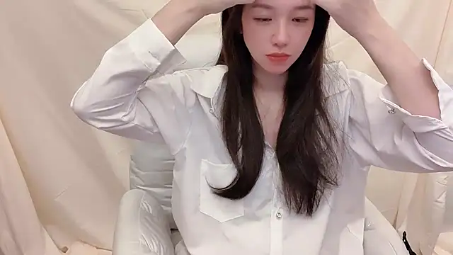 Tw Zoella online show from January 9, 3:27 pm