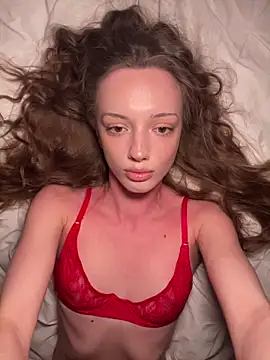 Weeissy online show from February 10, 7:39 pm