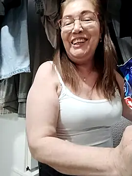 Vicky Rosse online show from December 16, 9:20 pm