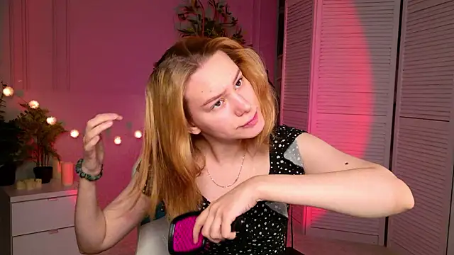 Ramona    online show from March 19, 6:18 am