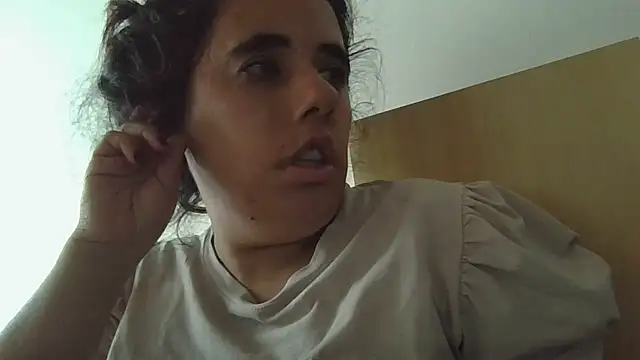 annarose19 online show from March 18, 4:56 pm