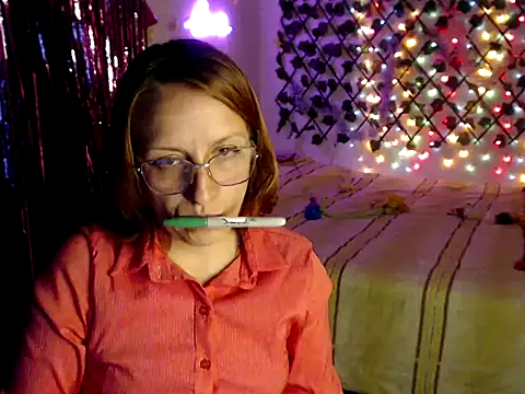 kittykalor09 online show from February 28, 4:01 am