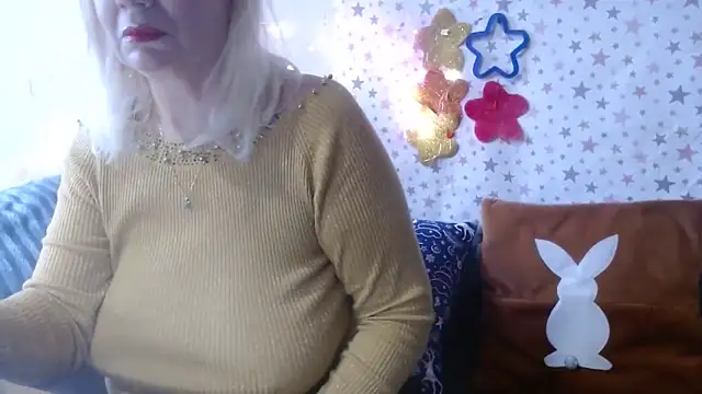 QueenLana online show from January 14, 11:48 am