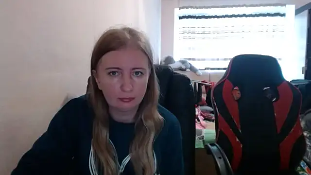 PeterAndJen online show from October 31, 1:26 pm