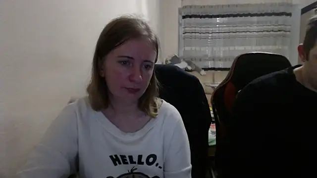 PeterAndJen online show from October 7, 7:51 pm