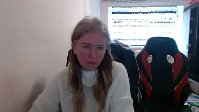 PeterAndJen online show from March 4, 7:26 am