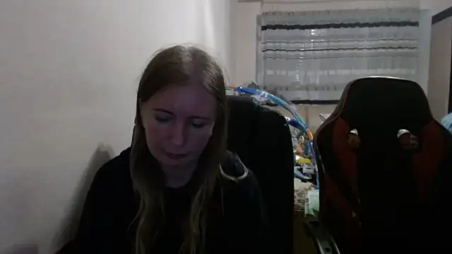 PeterAndJen online show from September 28, 5:51 pm