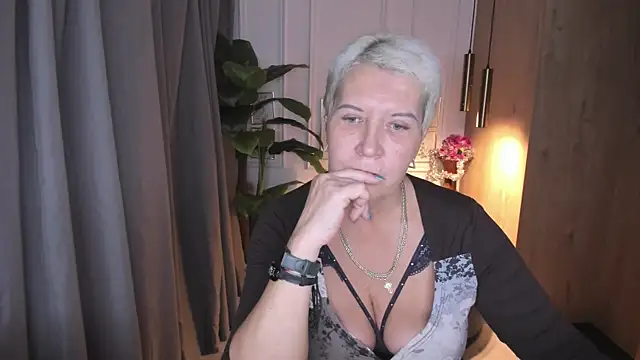 KathySunn online show from October 25, 1:19 pm