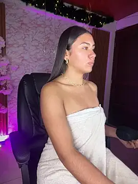 Soy Daniela online show from April 22, 2:52 am