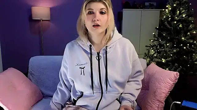 olisunny5 online show from January 10, 8:35 pm