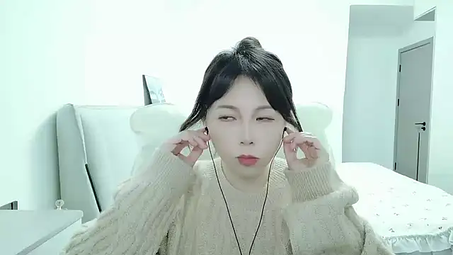 Sunset glow online show from October 25, 10:56 am