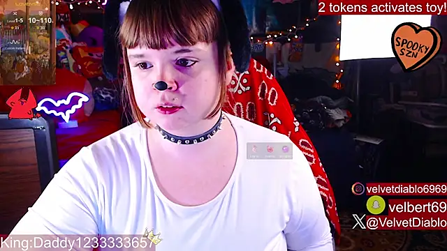 VelvetDiablo online show from October 1, 11:42 pm