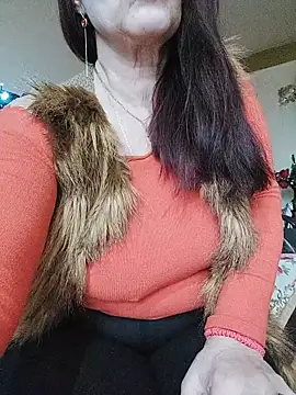 Love Tina56 online show from December 15, 6:40 am