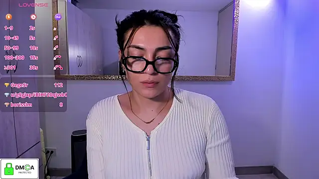 EricaVanderhill online show from May 16, 1:52 am