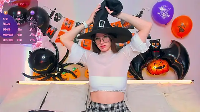 AriellaTesk online show from October 31, 4:36 am