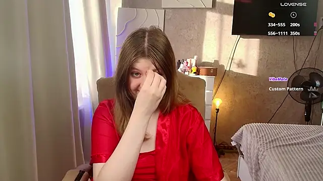 Vivian cutie online show from April 9, 3:39 pm