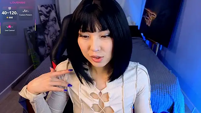 ValeryMur online show from June 7, 1:29 pm