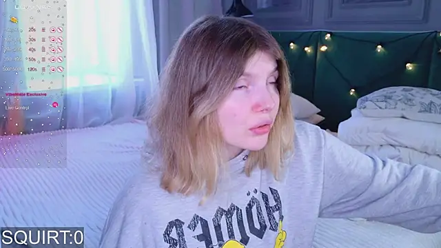  aleksa  online show from April 11, 6:30 am