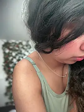 Peach Girll online show from April 17, 3:03 pm