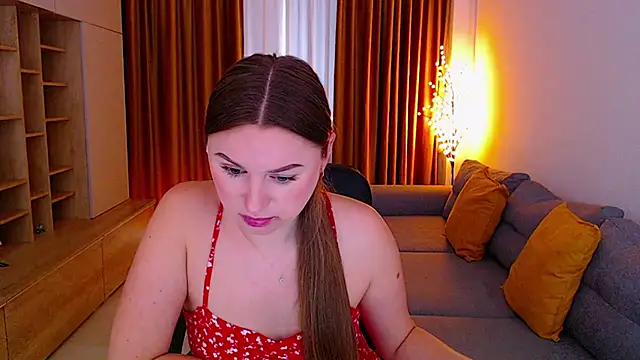  Mia Adams online show from March 15, 1:02 pm