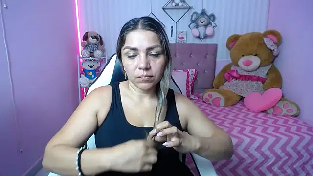 cum bigass online show from September 18, 12:26 pm