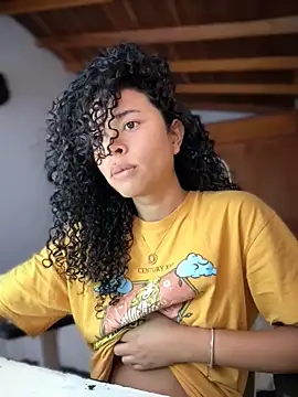 GabriSaenz online show from November 24, 2:08 pm