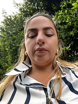 sammyqueenx21 online show from June 3, 12:17 pm