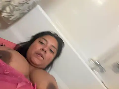 indicabby420 online show from July 1, 8:03 am