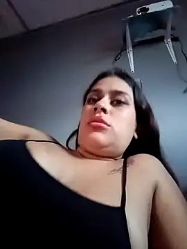 Latina sexy1 online show from March 24, 9:20 pm