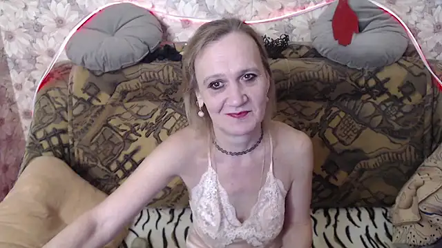 MissBekker online show from November 17, 9:26 pm