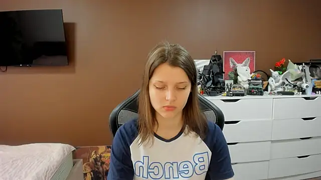 SoniNesti online show from June 4, 3:05 pm