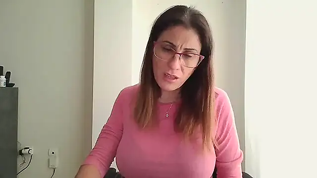 Snapshot of Sanada_hot chatting on October 1, 1:05 pm Sanada hot online show from October 1, 1:05 pm