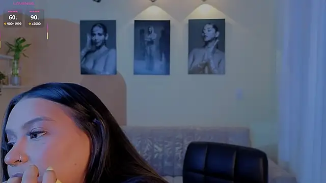 ToriCrossX online show from January 5, 9:18 pm