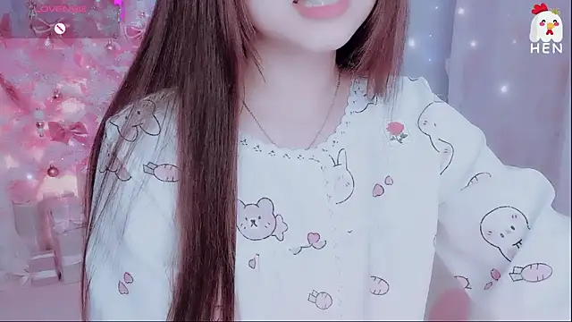 hen237 online show from December 15, 5:40 pm