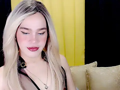 arianneXXX ts online show from September 12, 9:33 pm