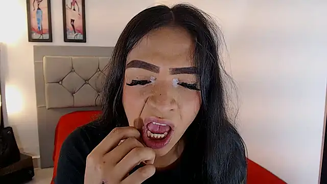 sofiaxdollxxx online show from March 2, 7:15 am